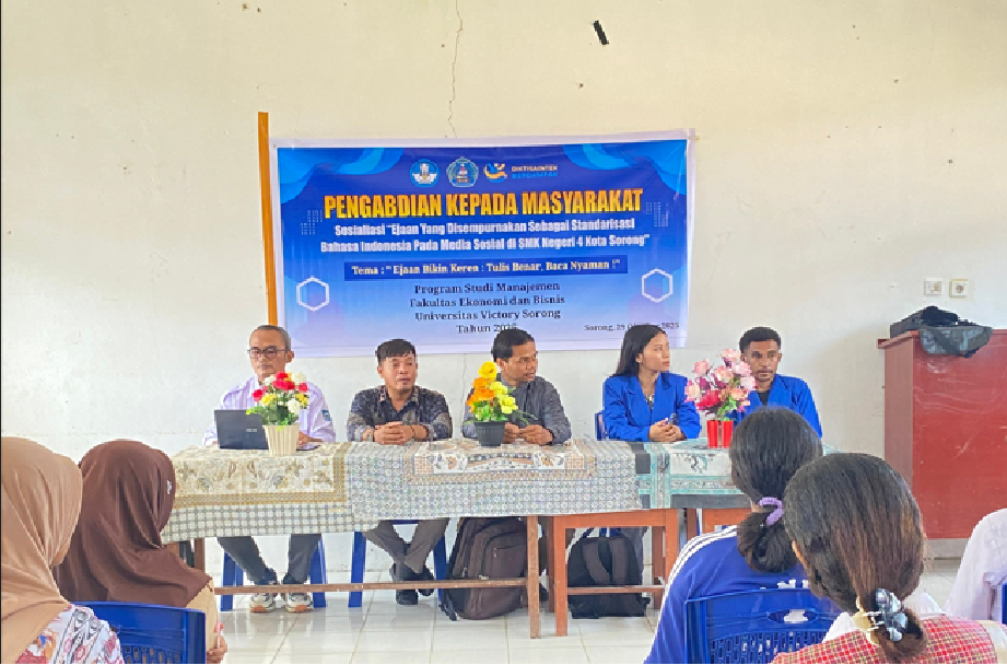 Dosen dan Mahasiswa Manajemen UNVIC Laksanakan PKM di SMK Negeri 4 Kota Sorong